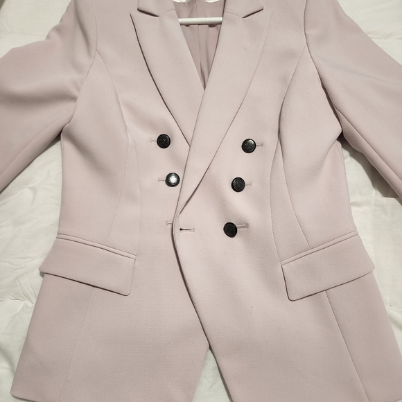 WHBM Skirt suit - Picture 2 of 9